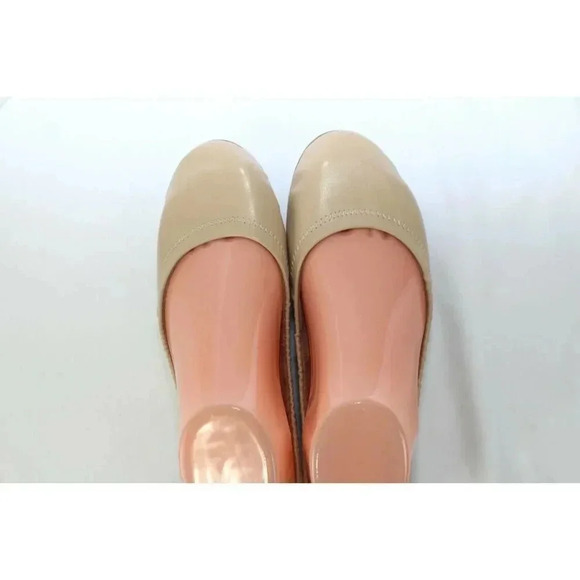 ladies TIME and TRU Memory Foam flats size 6 - Picture 6 of 8